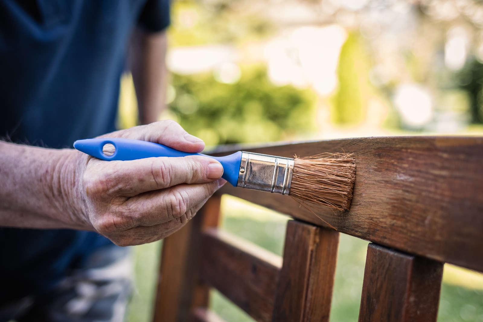             Holzlasur »Nussbaum« seidenglänzend für Innen & Außen – 2,5 Liter
        