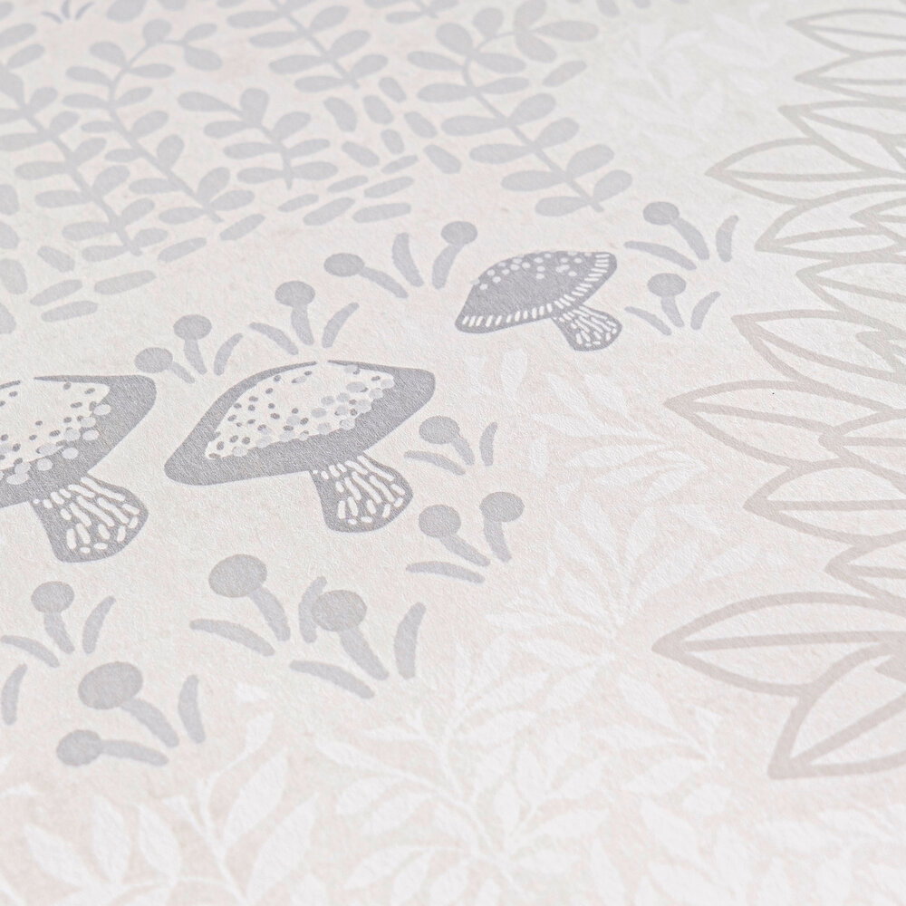             Kinderzimmer Vliestapete Märchenwald mit Waldttieren für eine beruhigende Atmosphäre – Braun, Creme, Weiß
        