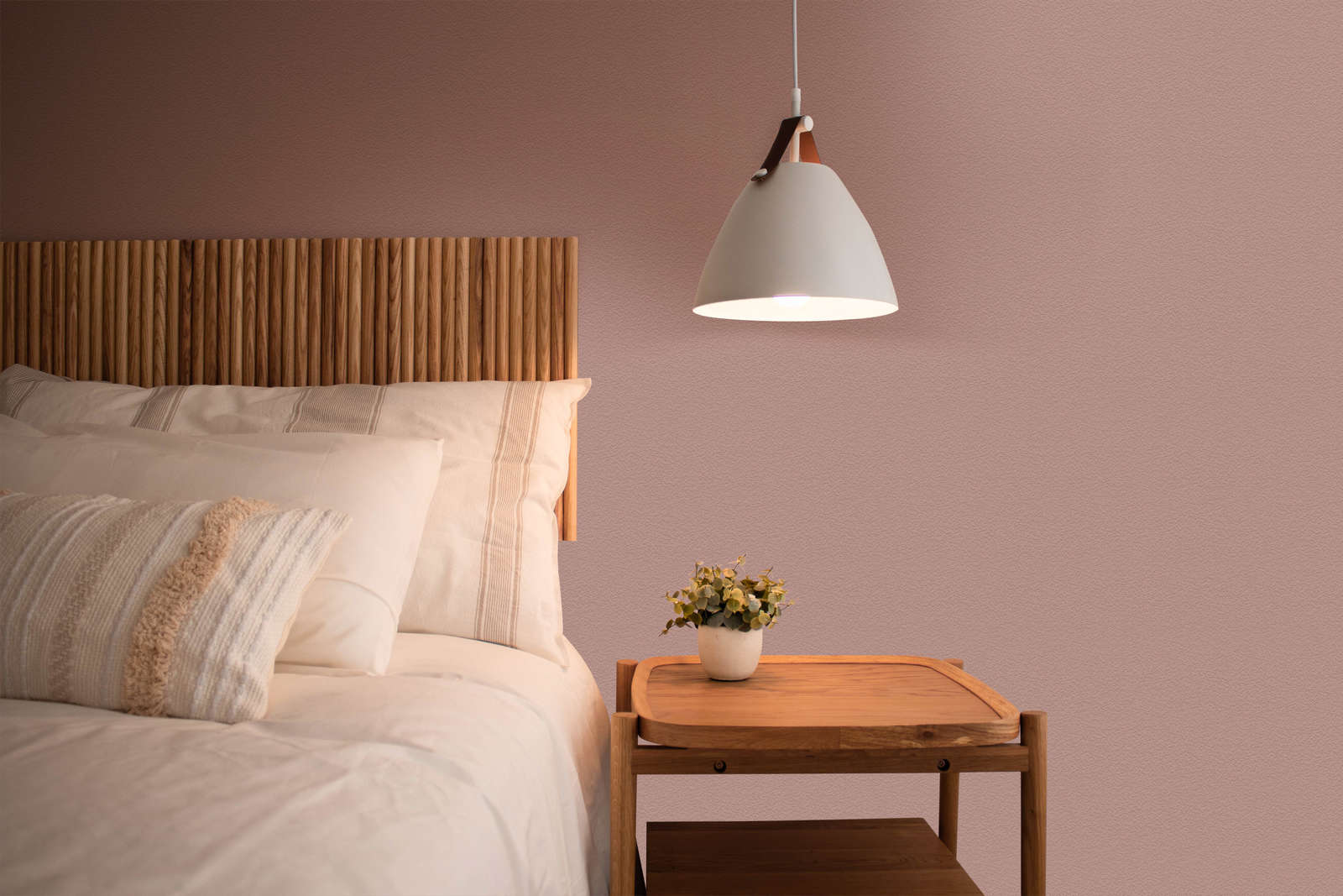 bett, bettkopf, nachtisch, lampe, pflanze