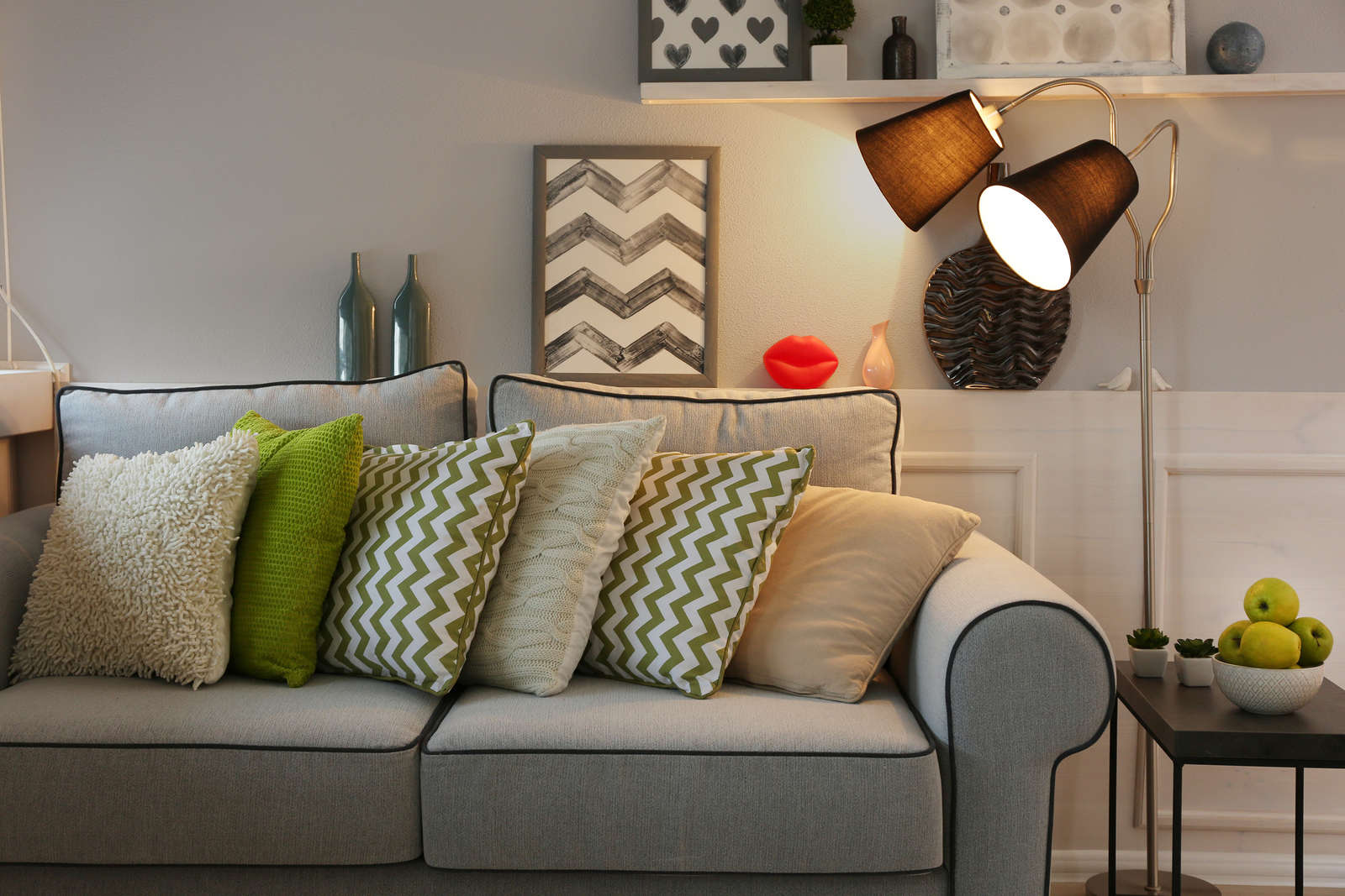             Premium Wandfarbe beruhigendes Hellgrau »Creamy Grey« NW110 – 1 Liter
        