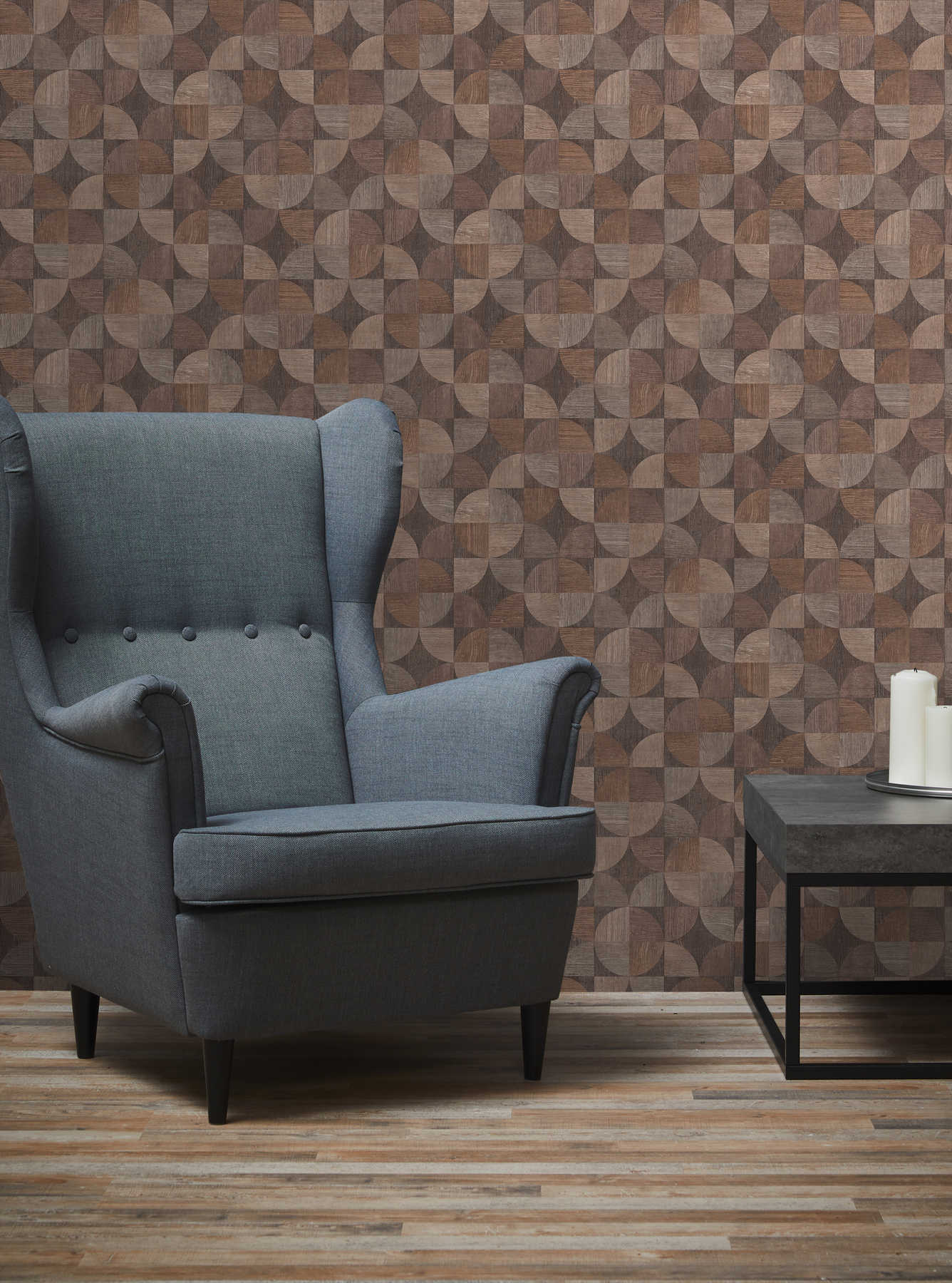 Armchair, Sessel, Polsterung, gemustertes Tapetenmuster, Couchtisch