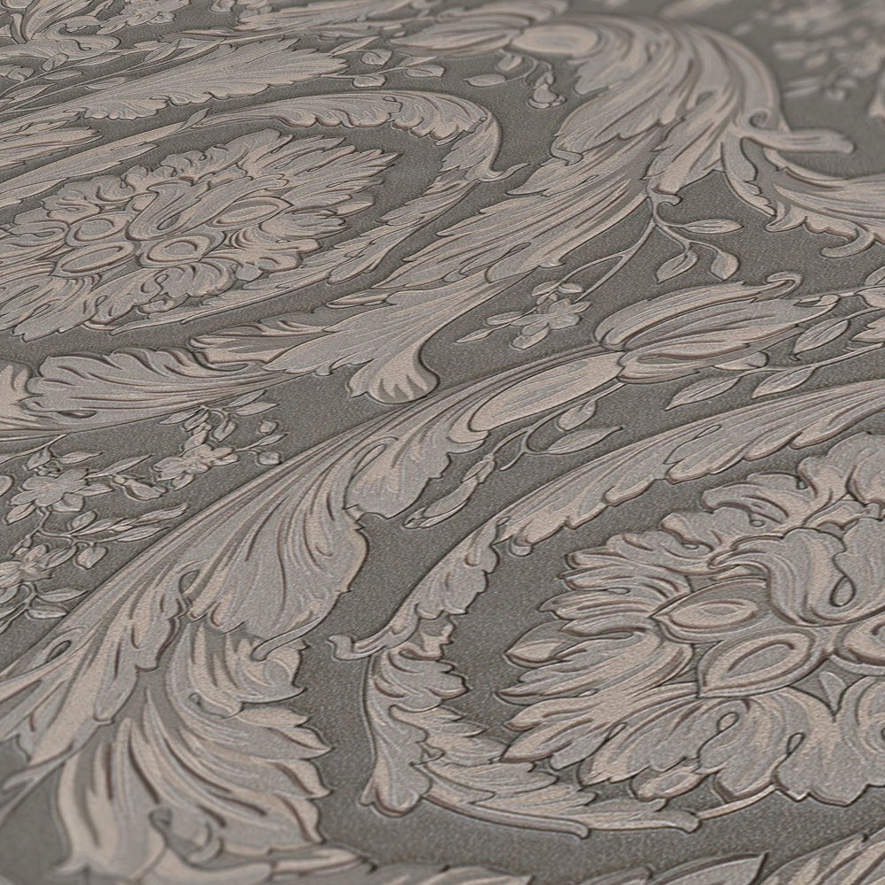             Vliestapete VERSACE Ornament Muster floral – Grau, Metallic
        