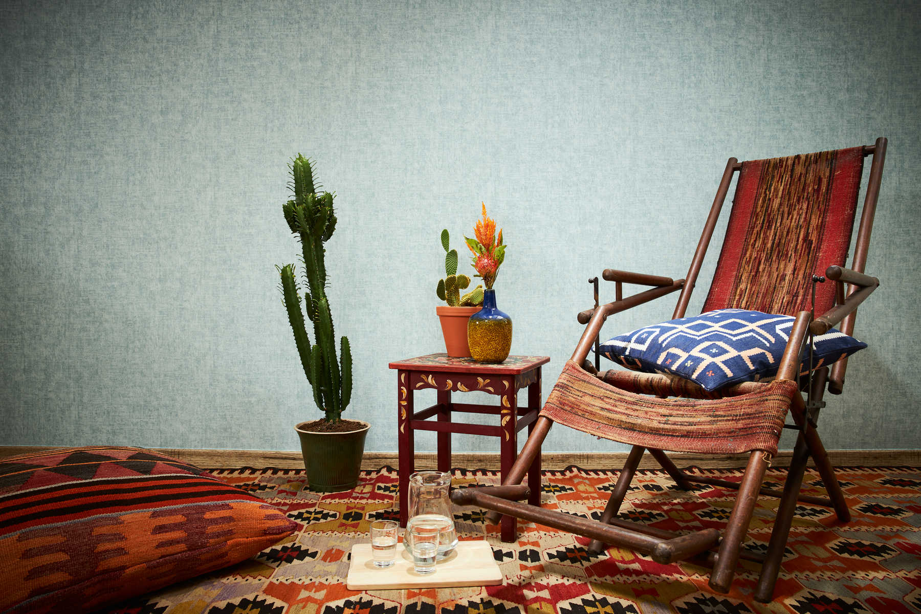             Vliestapete einfarbig, meliert, Strukturmuster – Blau
        