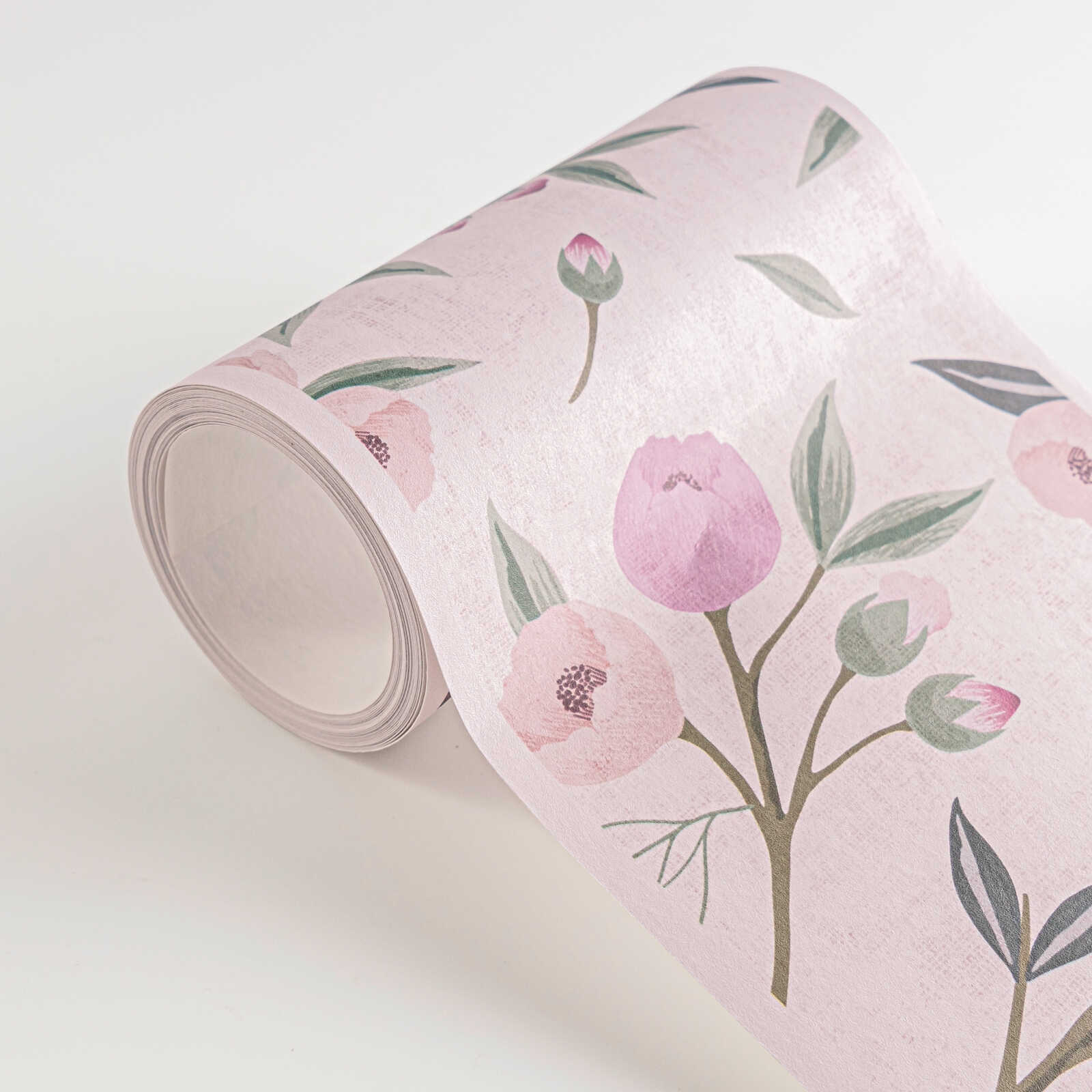             Kinderzimmer Bordüre mit Vogel- und Blumenmotiven – Farbenfrohe Blütenpracht für naturnahe Raumgestaltung – Bunt, Grün, Rosa
        