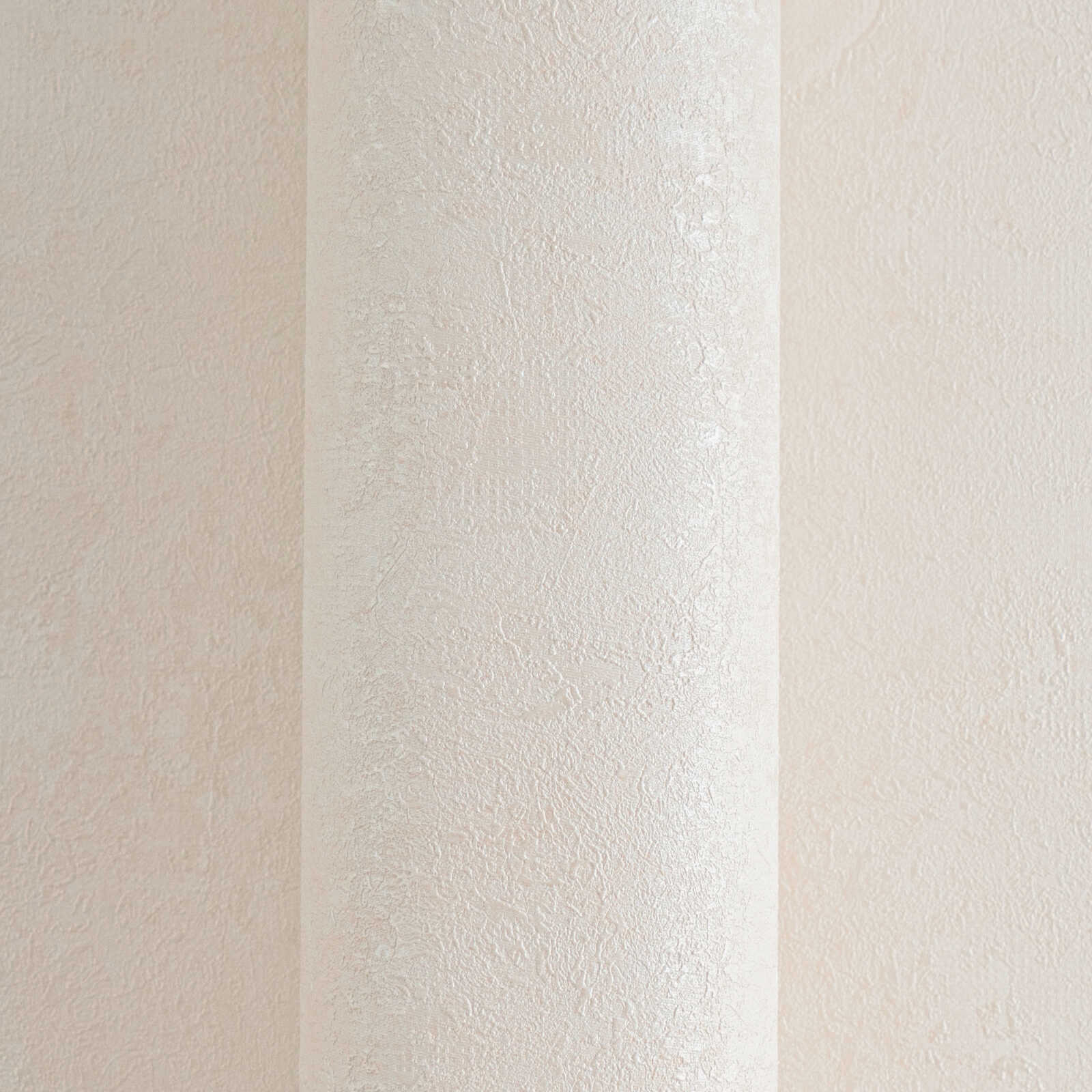 Einfache Uni-Vliestapete, leicht glänzend und feine Struktur – Creme