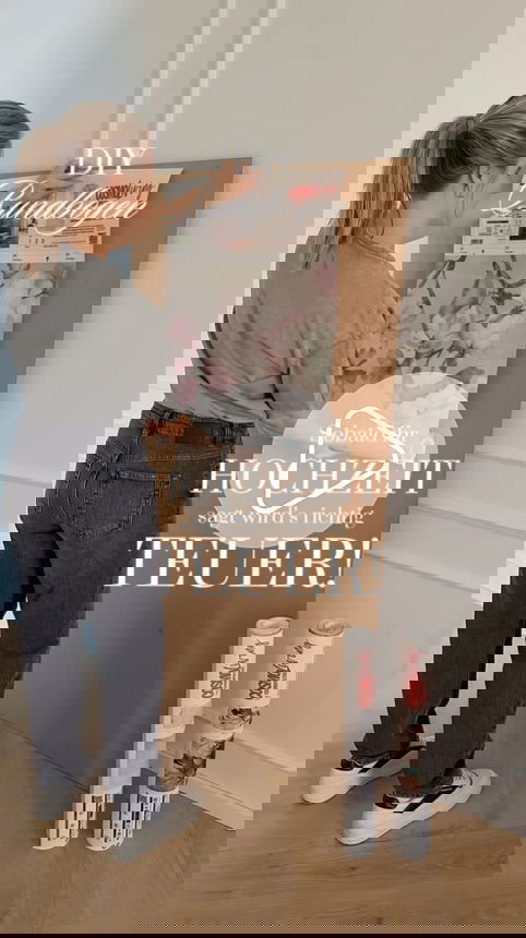 Person, Hosen, Werbung, Kiste, Plakat