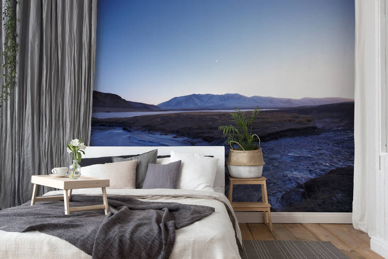             Fototapete Bergpanorama im Morgengrauen
        