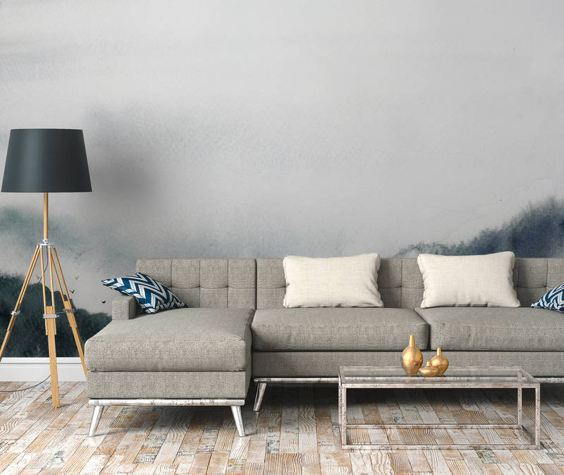             Nebelige Landschaft im Gemälde-Stil – Grau, Schwarz
        