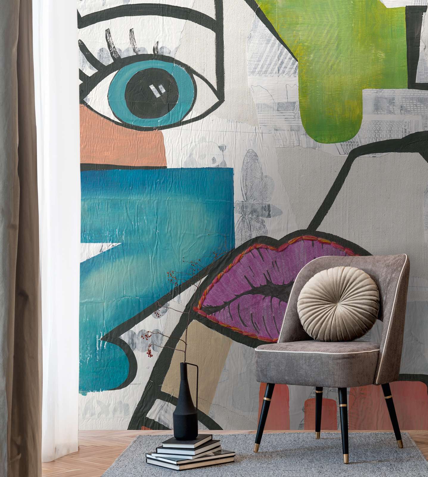 wandtapete, grafische wanddekoration, stuhl, kissen rund, stilvolles wohnzimmer