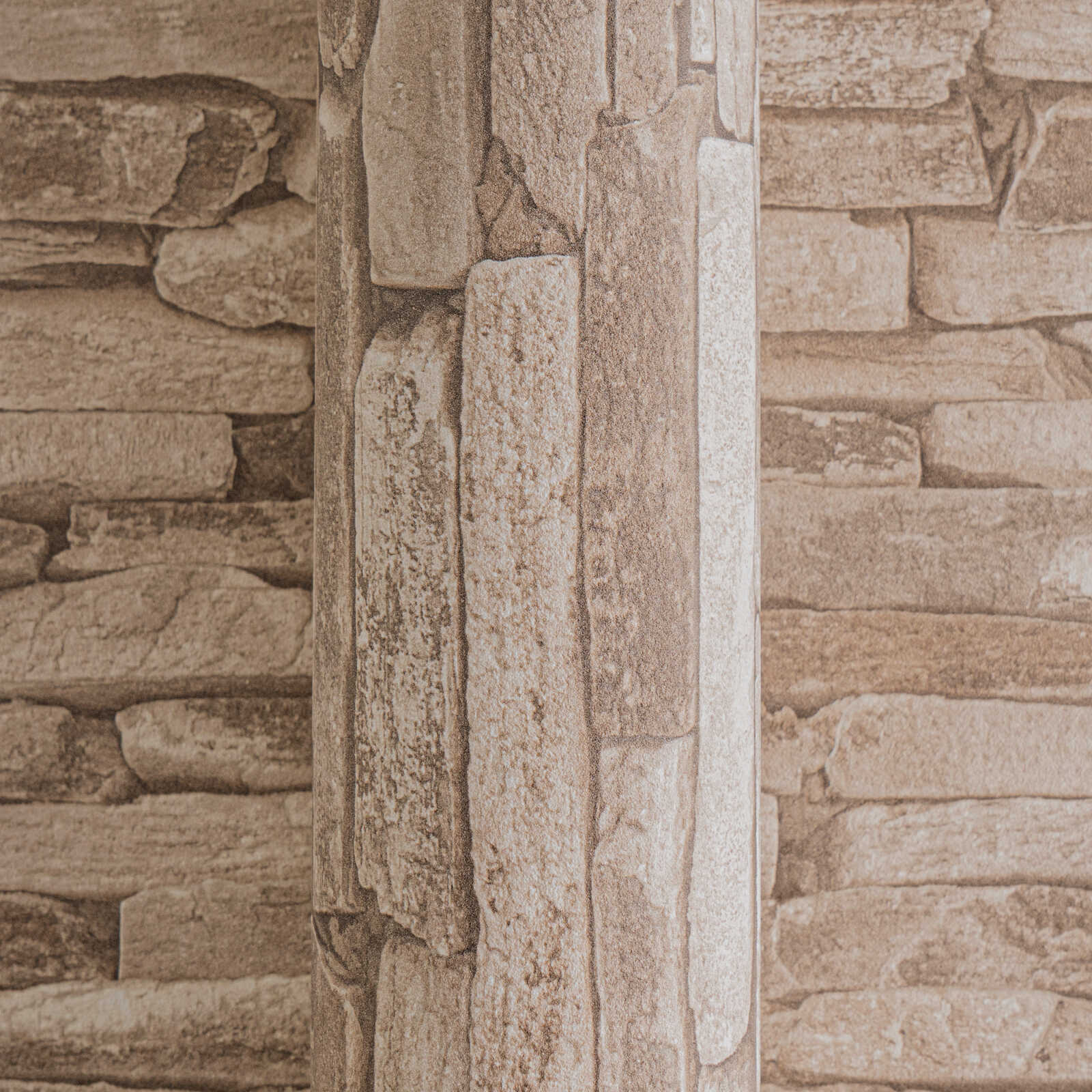             Tapete mit Steinmauer-Muster & 3D-Optik – Braun, Beige
        