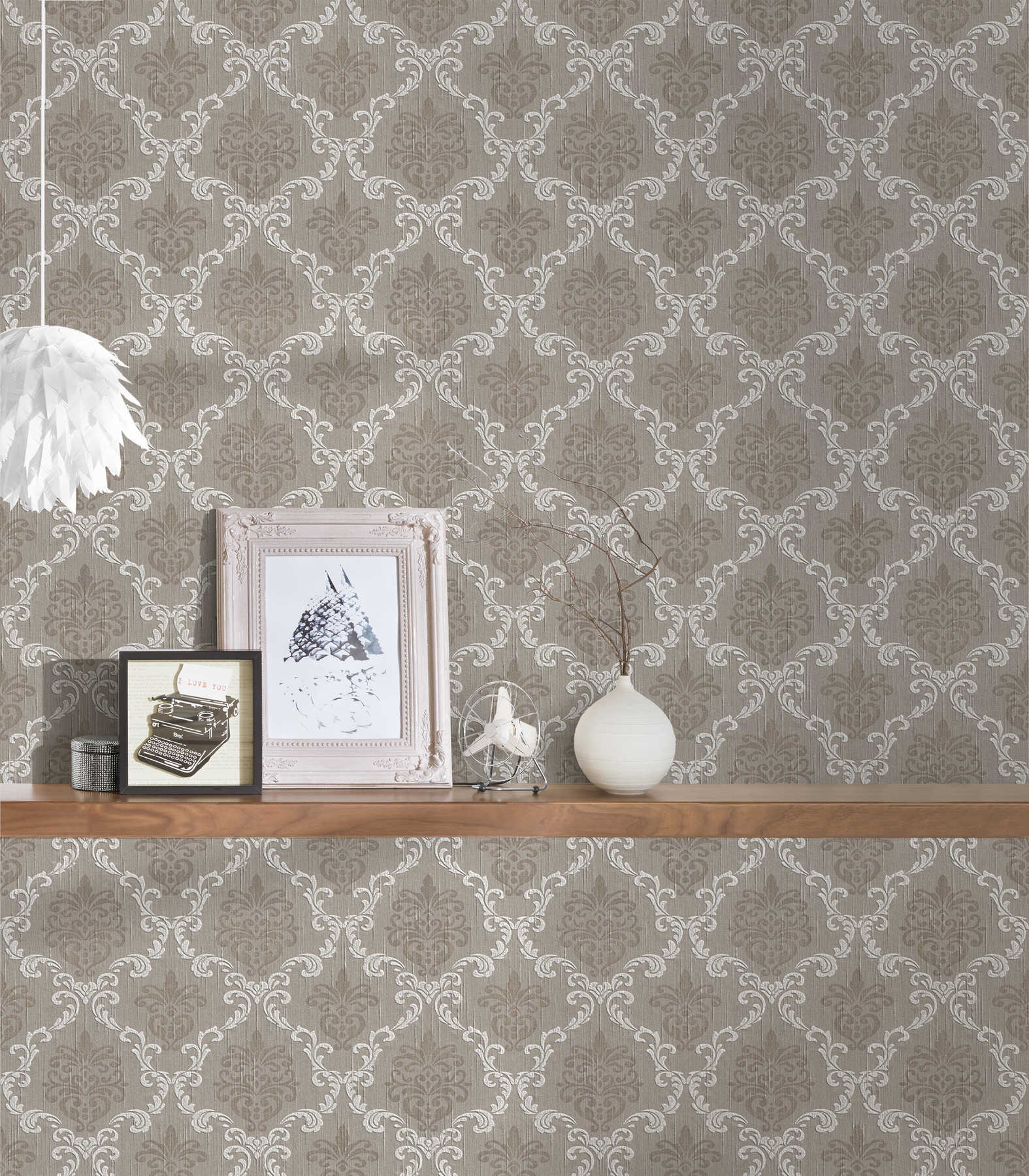             High quality non-woven wallpaper with real textile ornament design in colonial style - beige, grey
        