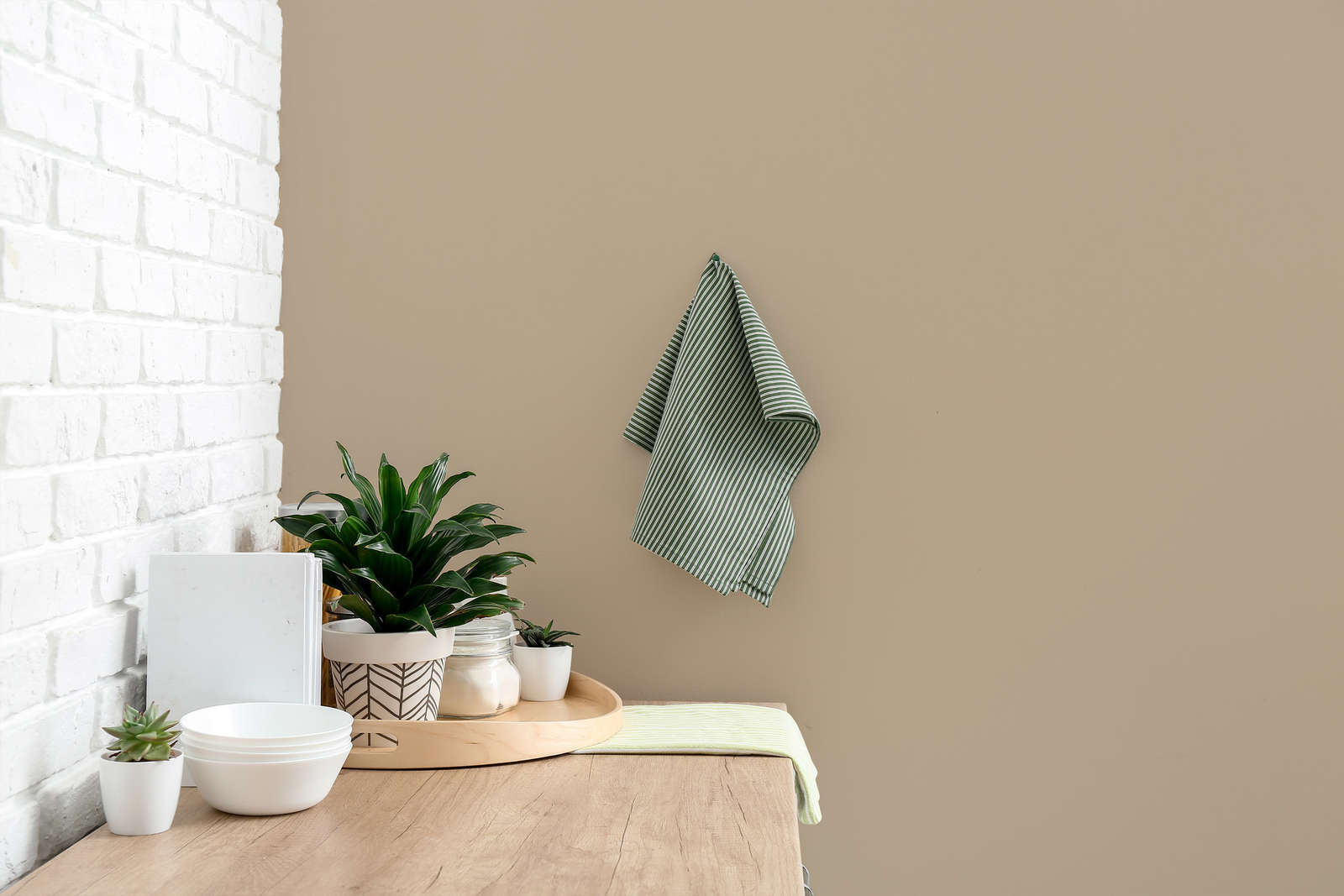 towel, green, striped, plant, kitchen