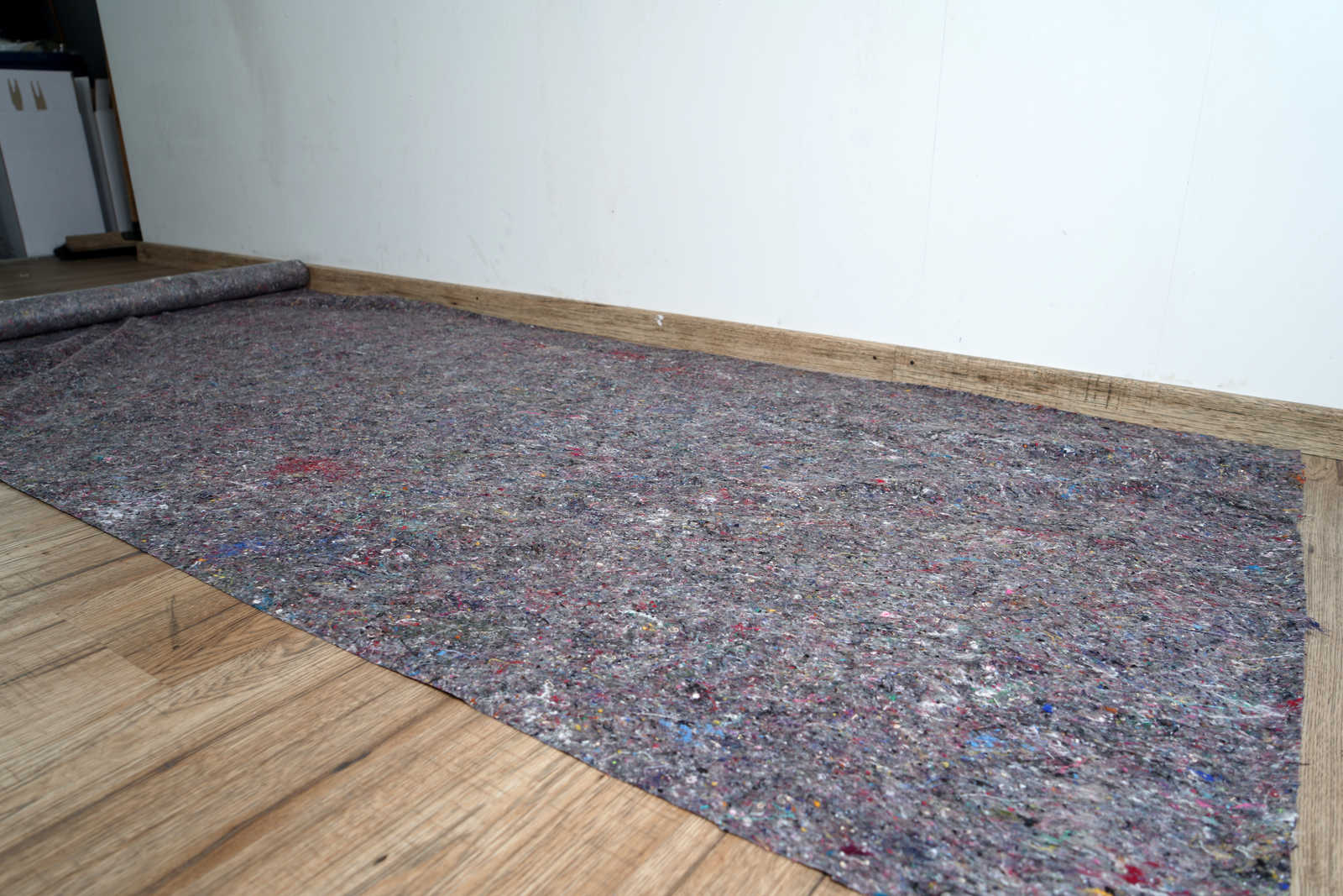             Afdekvlies 1 x 10m, grijs, vormvast & absorberend
        