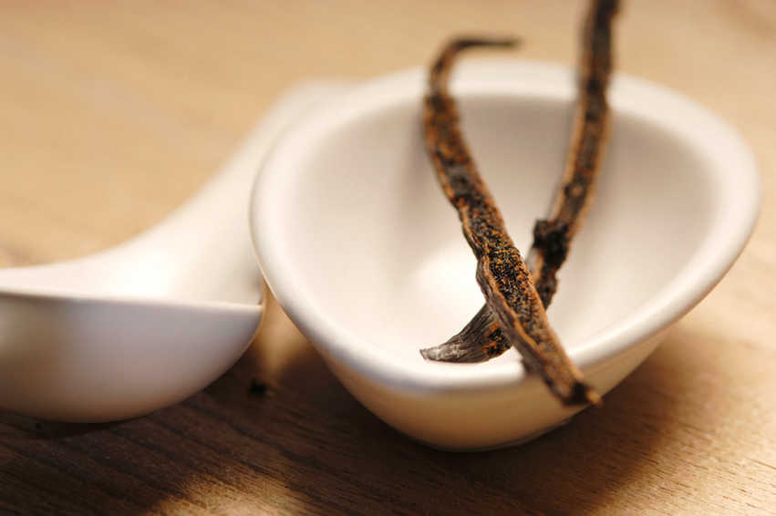             Vanille Duftkerze mit cremigen Vanilleduft – 110g
        