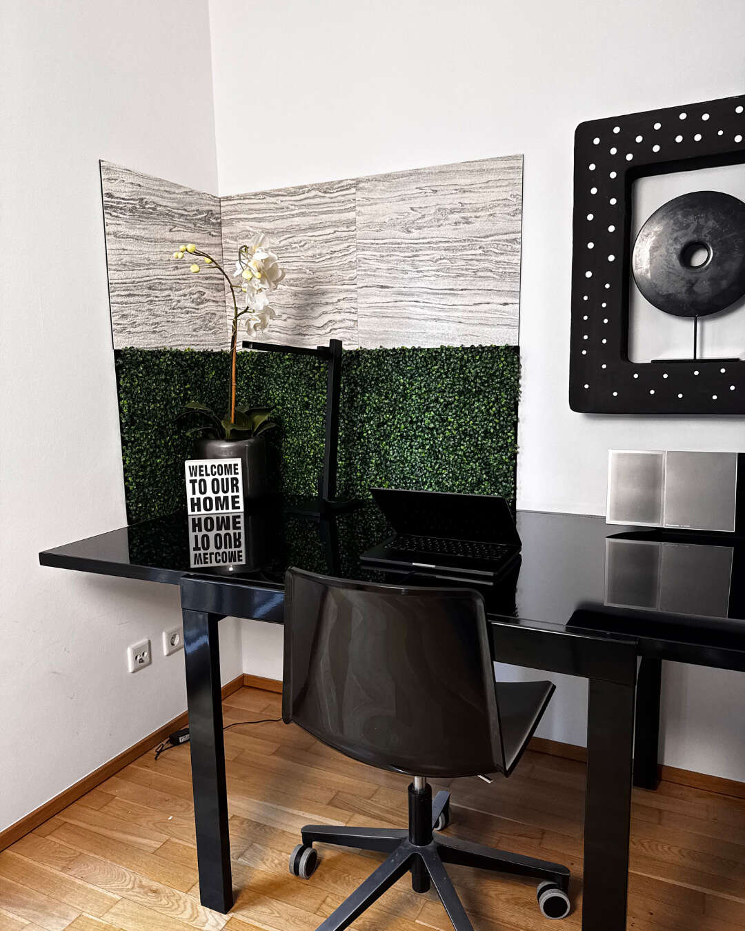 Schreibtisch, Büro, Laptop, Stuhl, Dekoration
