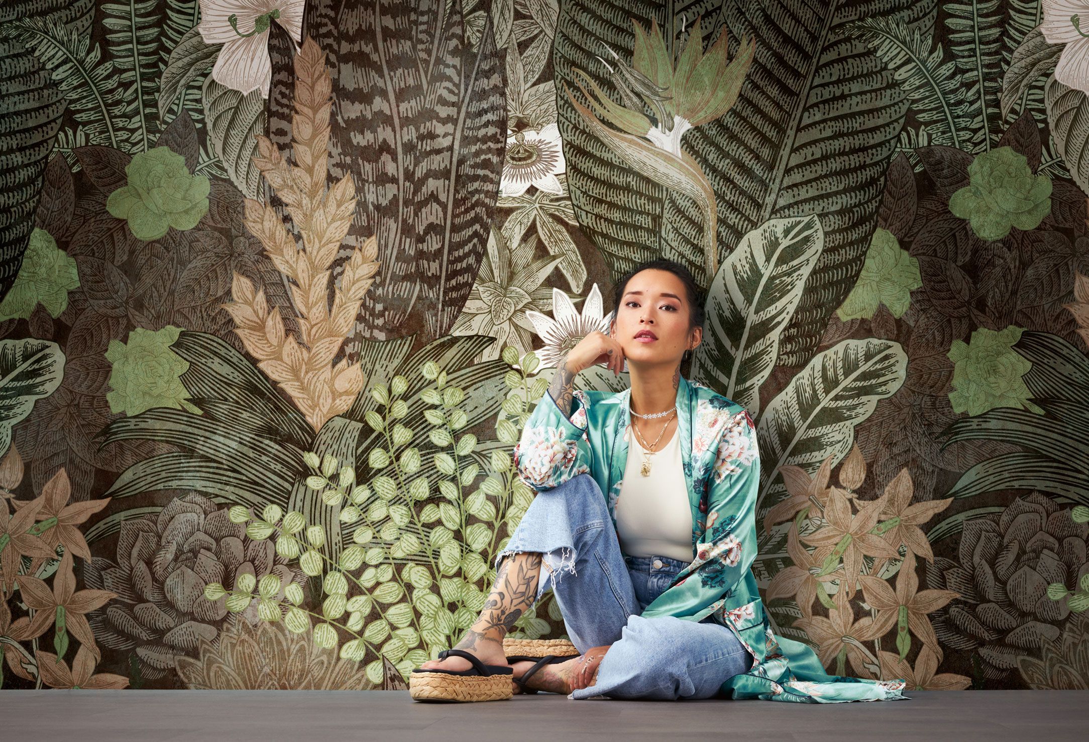 Tapete Dschungeloptik Grün und Beige