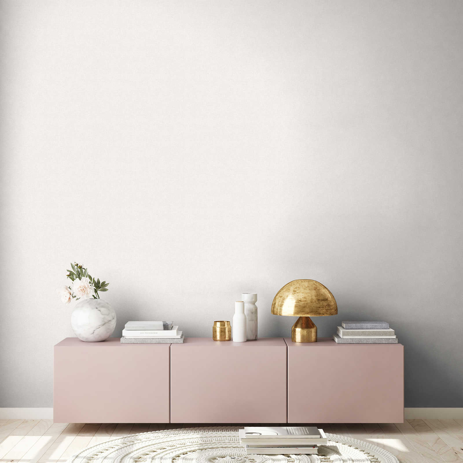 Sideboard, Pink cabinet, Tischlampe, Decorative objects, Bücher