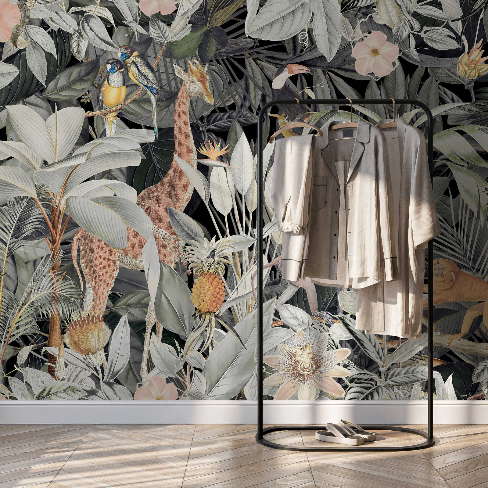 Tropische Tapete, Dschungel-Motiv, Tier-Szene, Giraffenprint, Kleiderständer
