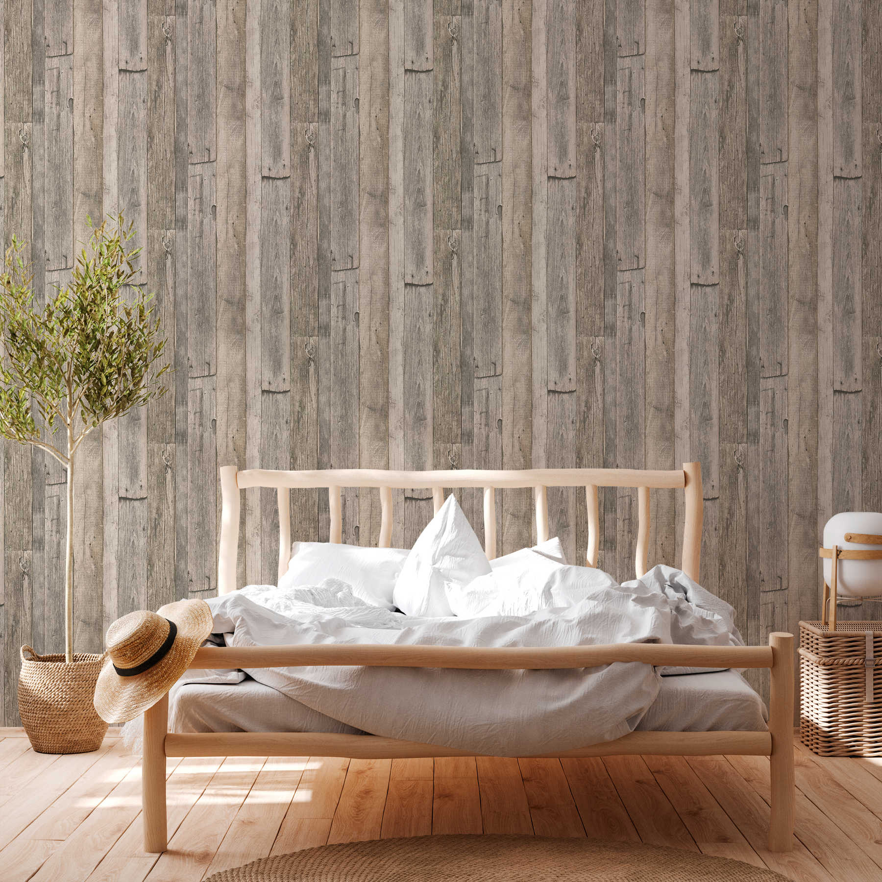             Holztapete mit Brettern im rustikalen Industrial Design – Beige, Schwarz, Creme
        