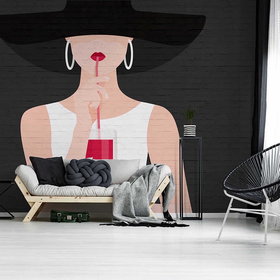         Papier peint panoramique noir Femme avec cocktail & maçonnerie
    