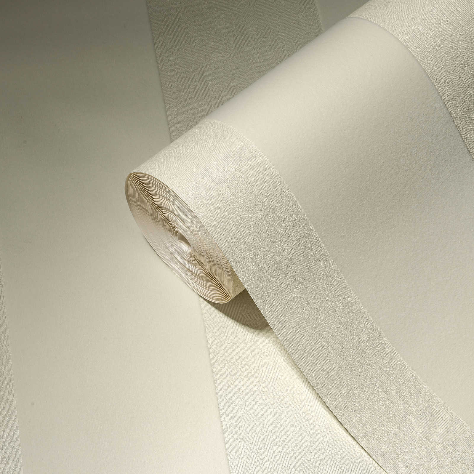             Elegante Tapete mit samtigen Blockstreifen auf Kompaktvinyl – Creme
        