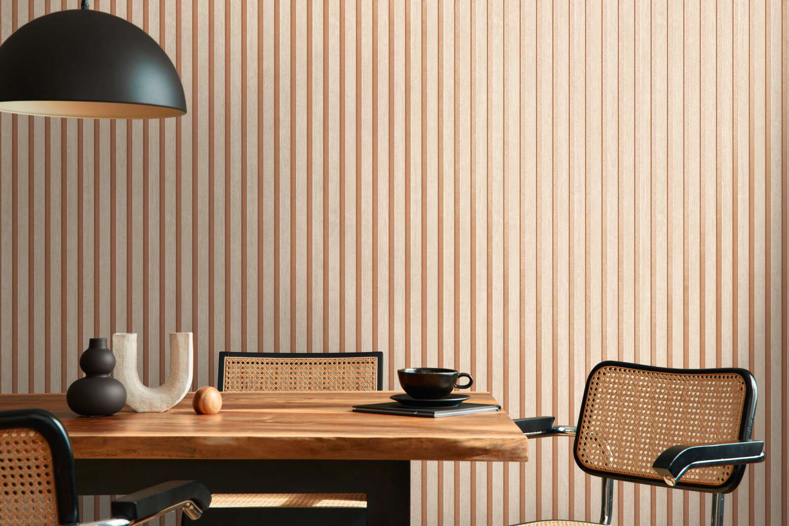 Drinnen, Innenarchitektur, Paneele aus Holz, Mobiliar, Tabelle