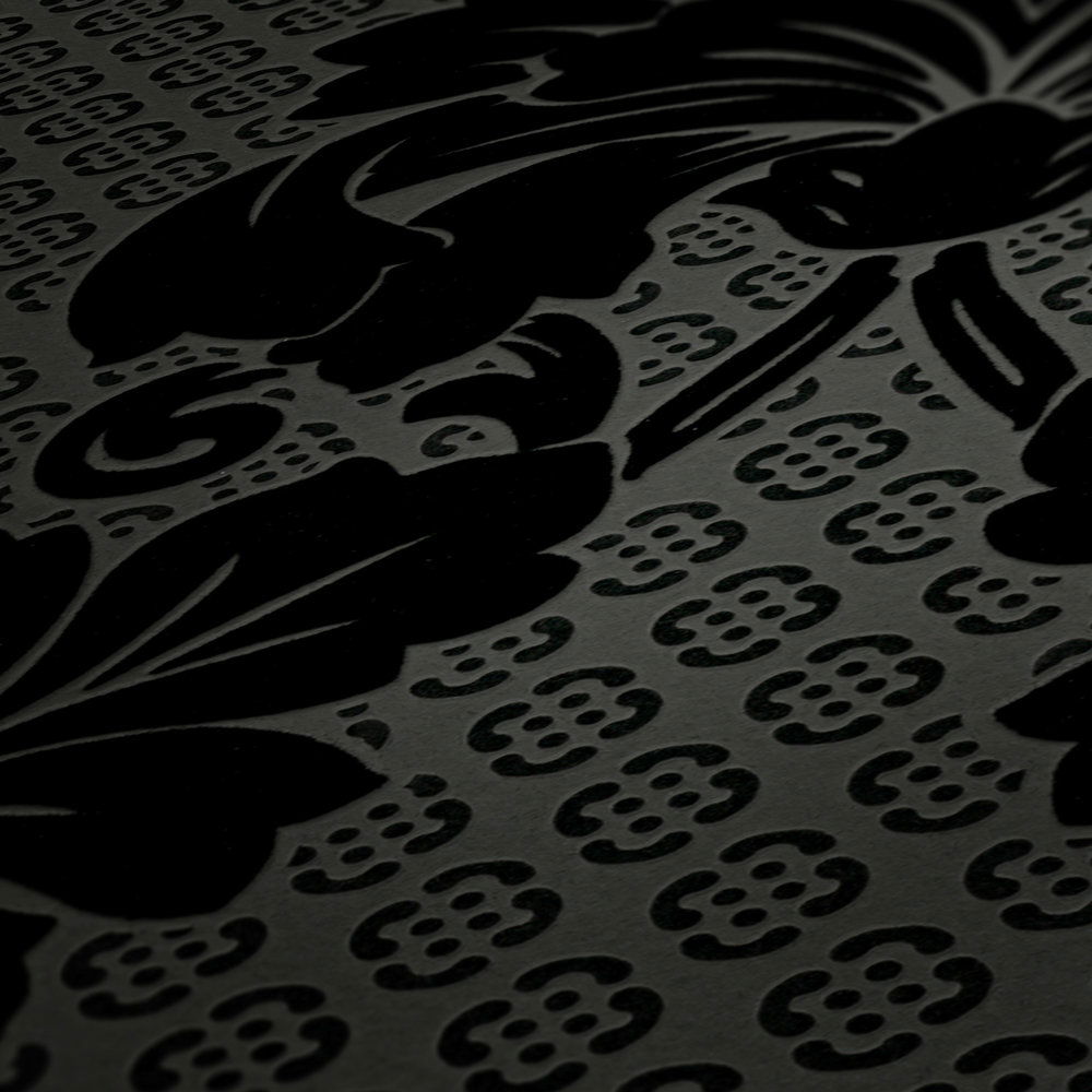             Luxuriöse Vliestapete mit schwarzem Flockmuster auf schimmerndem Effekt – Schwarz, Grau
        