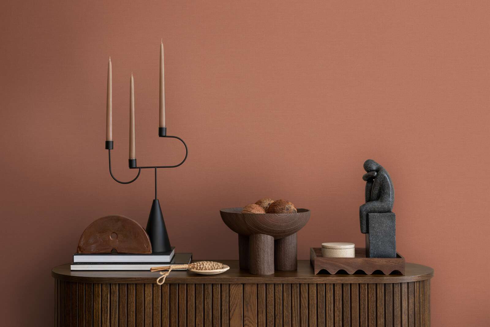             Einfarbige Strukturtapete – Rot
        