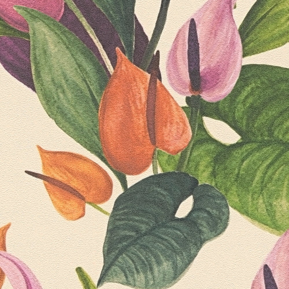             Verspielte, florale Vliestapete mit lebendigem Blumenmotiv und feiner Oberflächenstruktur – Beige, Bunt
        