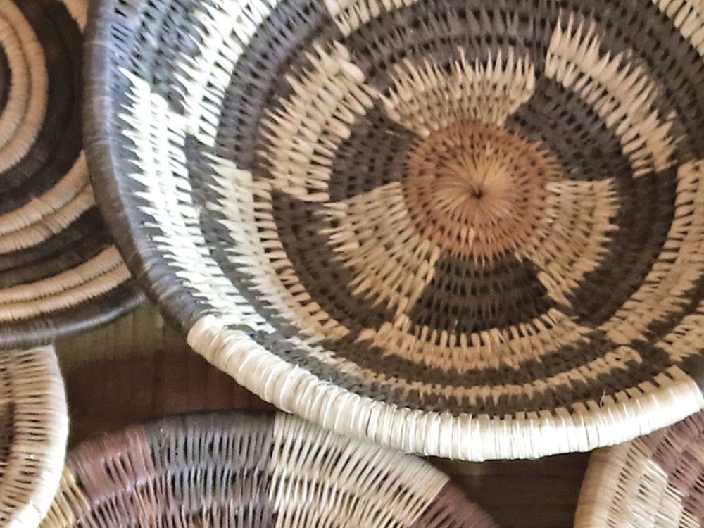 Korbwaren, Wandkorb, gewebt, Muster, Rattan