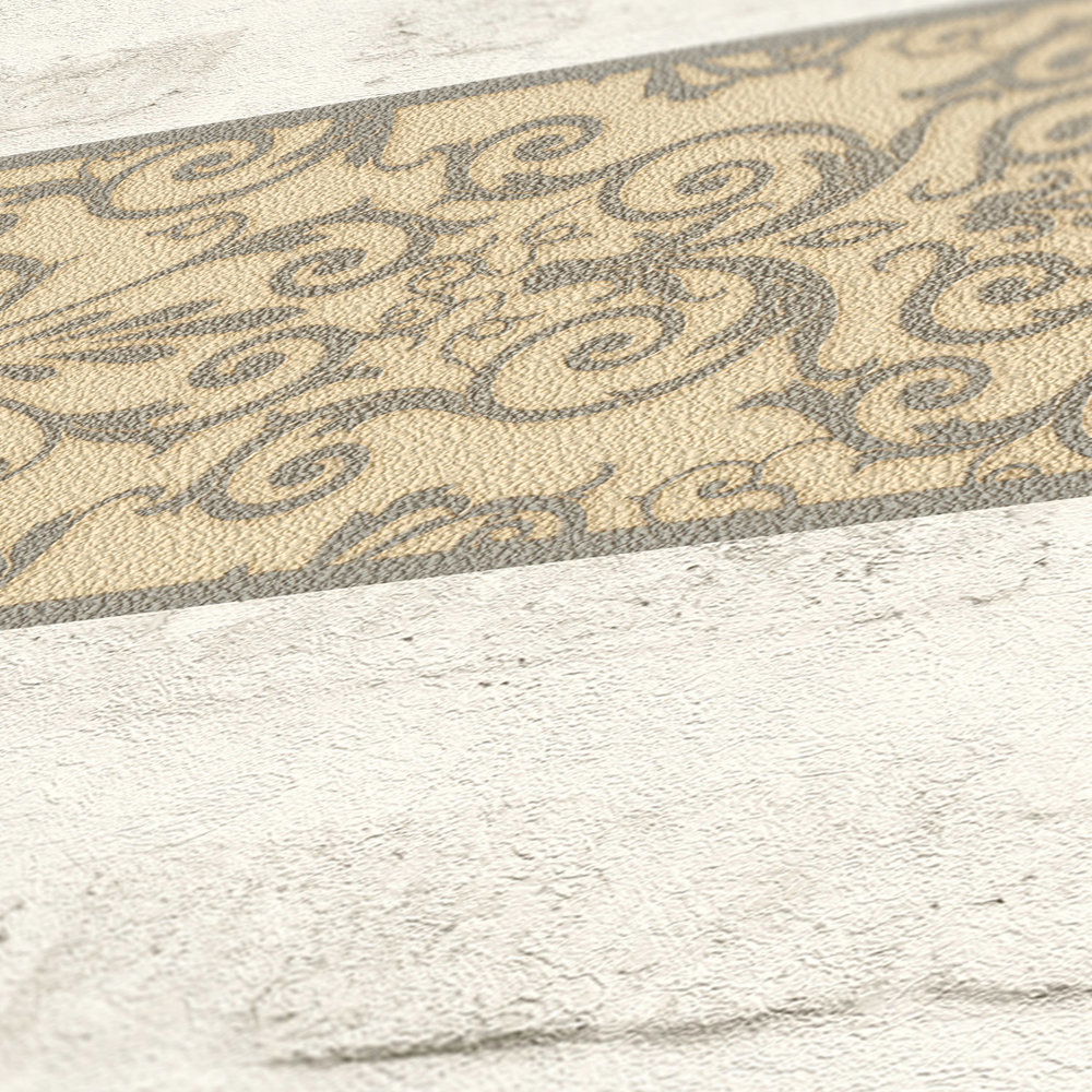             Tapetenborte VERSACE mit Metallic Ornament – Creme
        