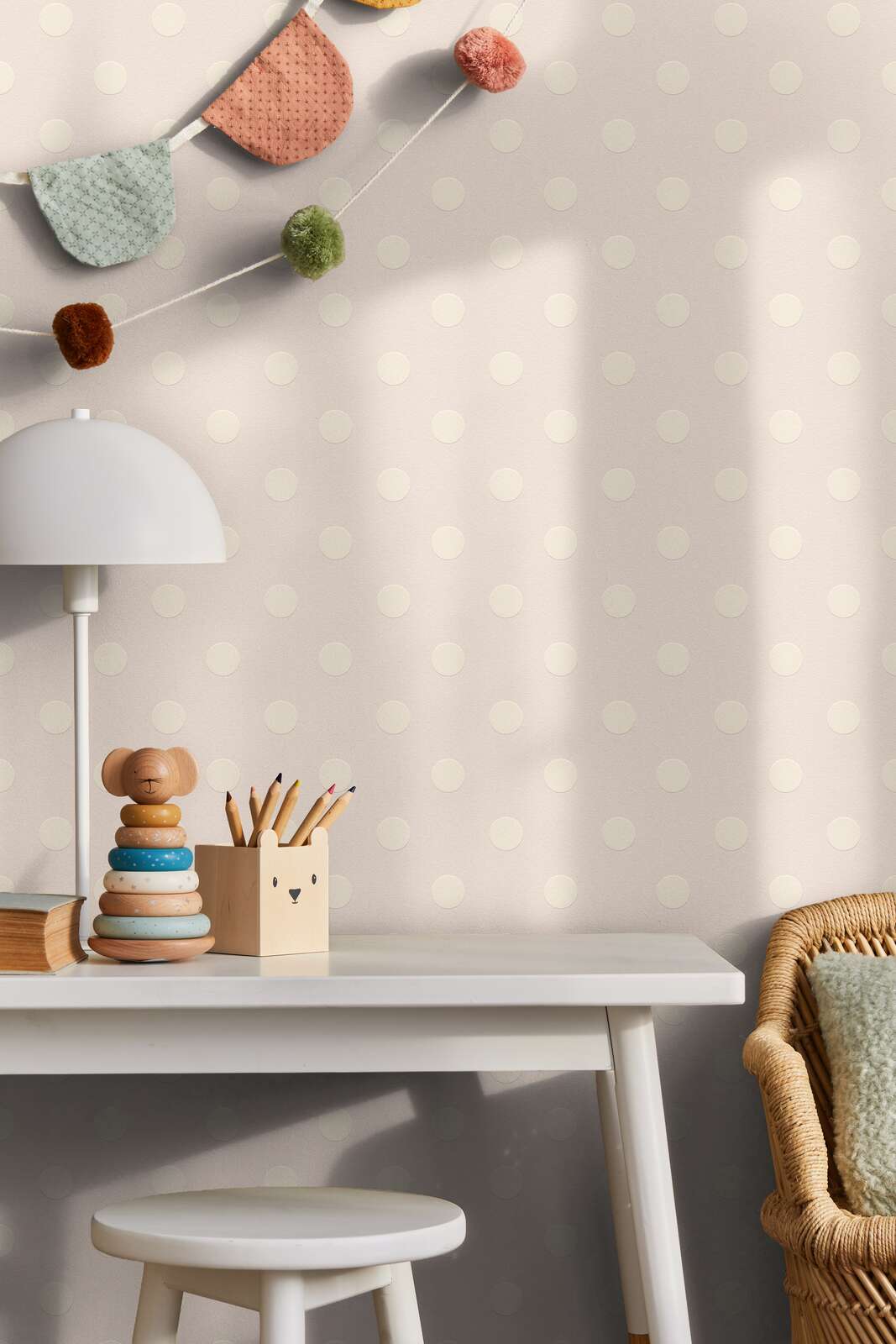 Kinderzimmer, Wanddeko, Steckpuzzle, Stifthalter, Tischlampe