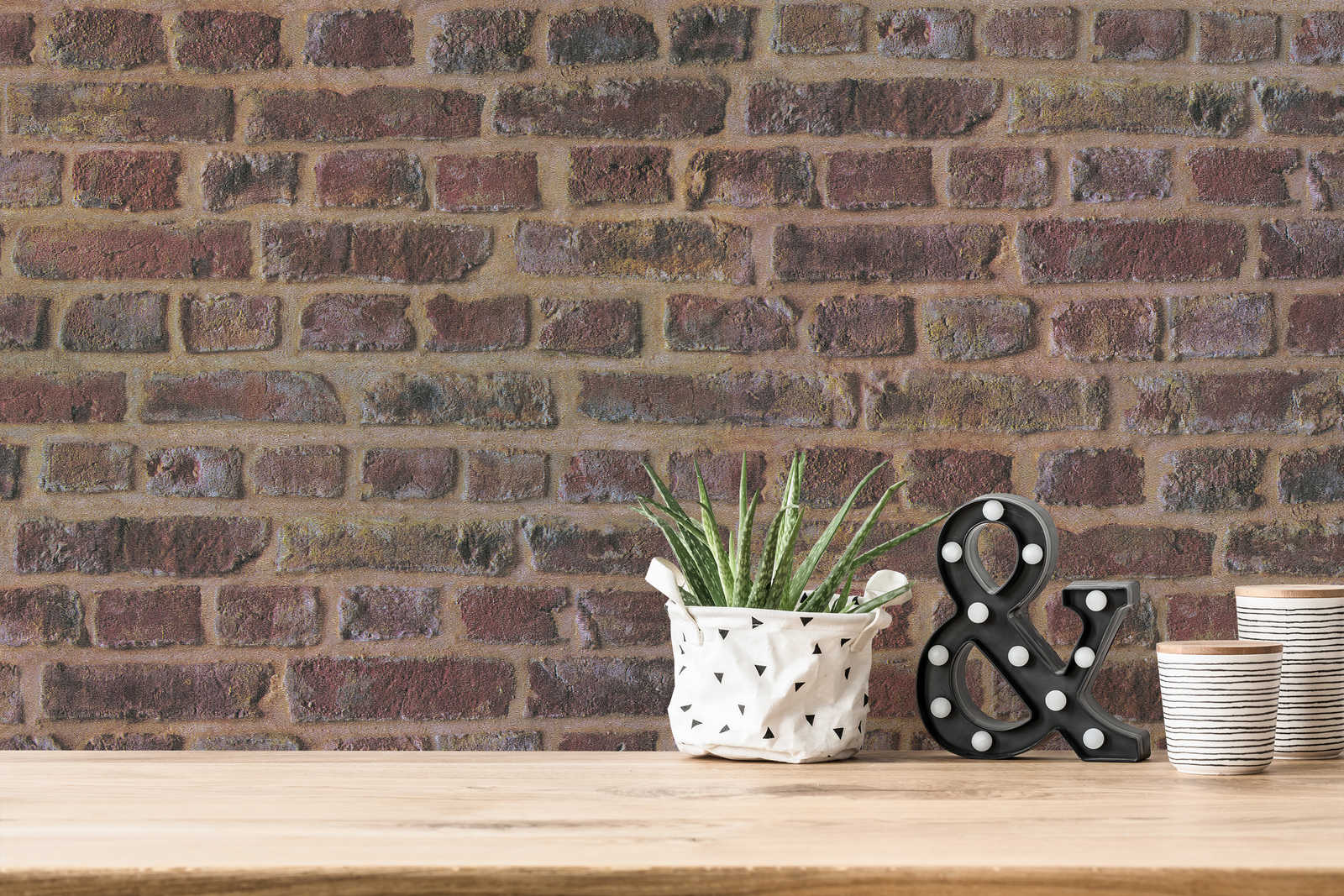             Stone optics wallpaper masonry in used look - brown
        