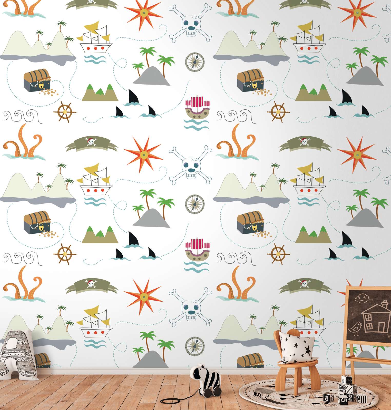 Kindermotiv Vliestapete mit Piratensymbolen – Bunt, Creme, Grau