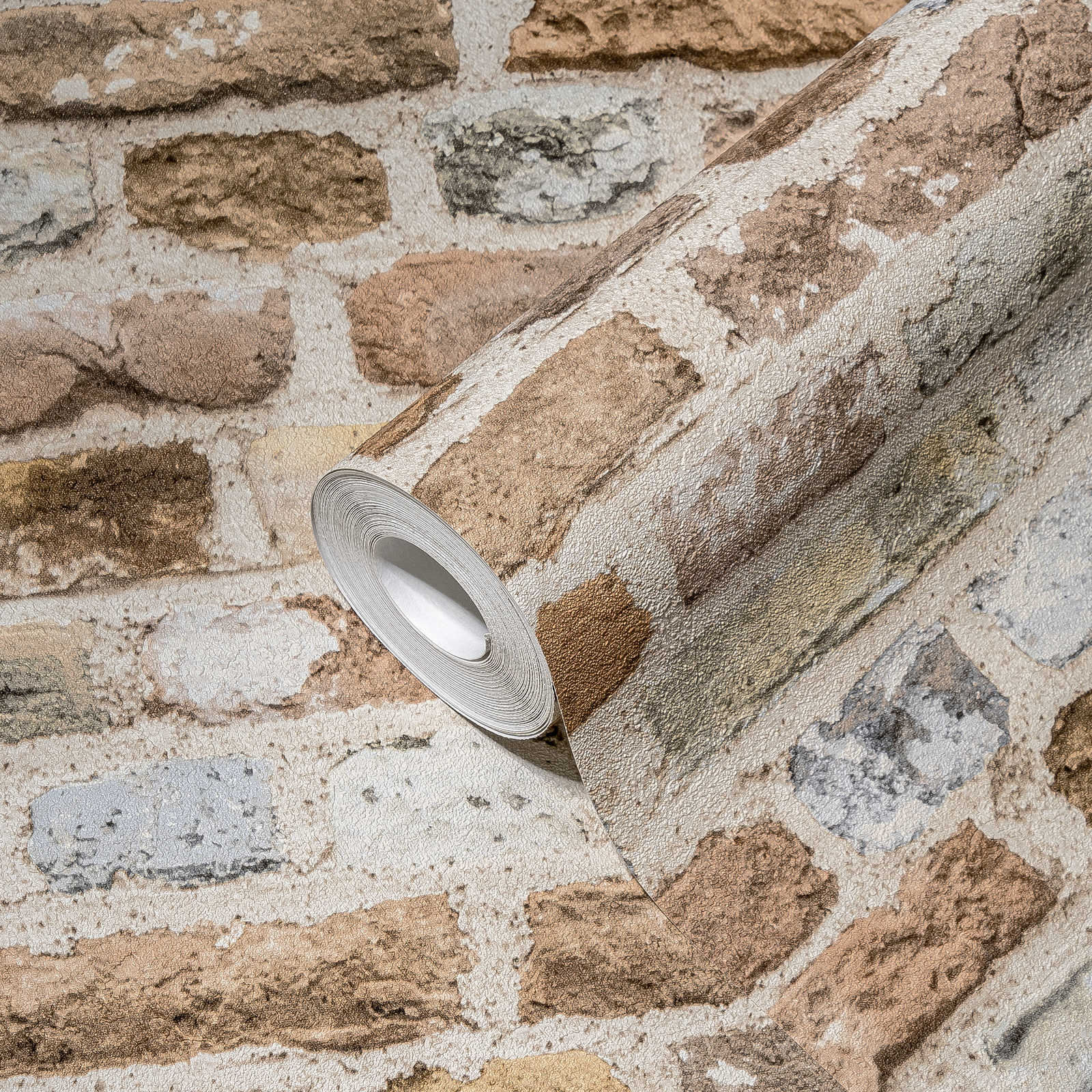             Braune Steintapete mit Ziegelmaueroptik – Braun, Grau
        