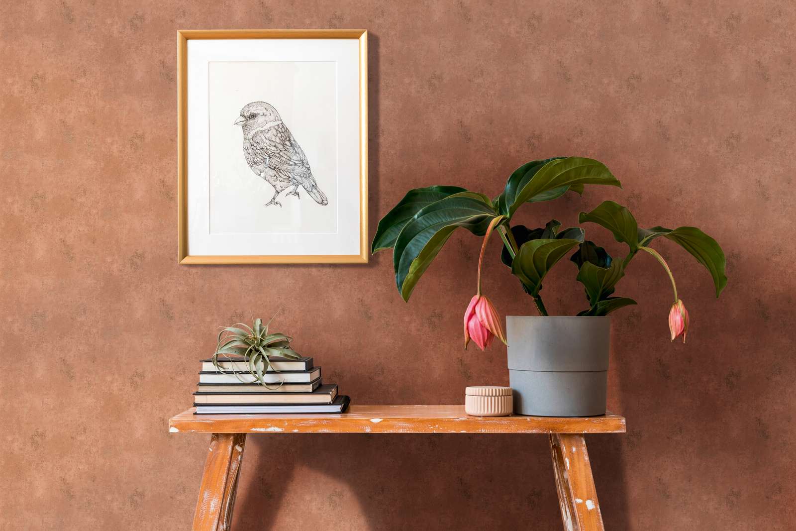             Terracotta-Optik Tapete mit Strukturdesign – Metallic
        