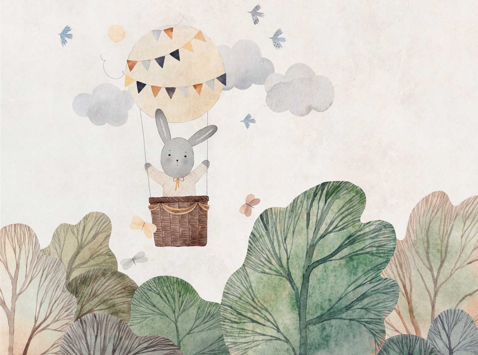             Abenteuer Kinderzimmer Fototapete mit Hasen im Heißluftballon als Vliestapete – Beige, Grün, Braun
        