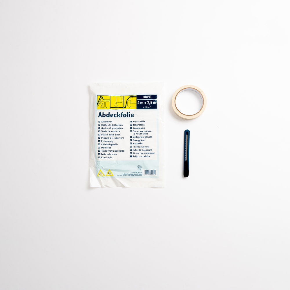             Large 15-piece renovation set for all painting & wallpapering jobs
        