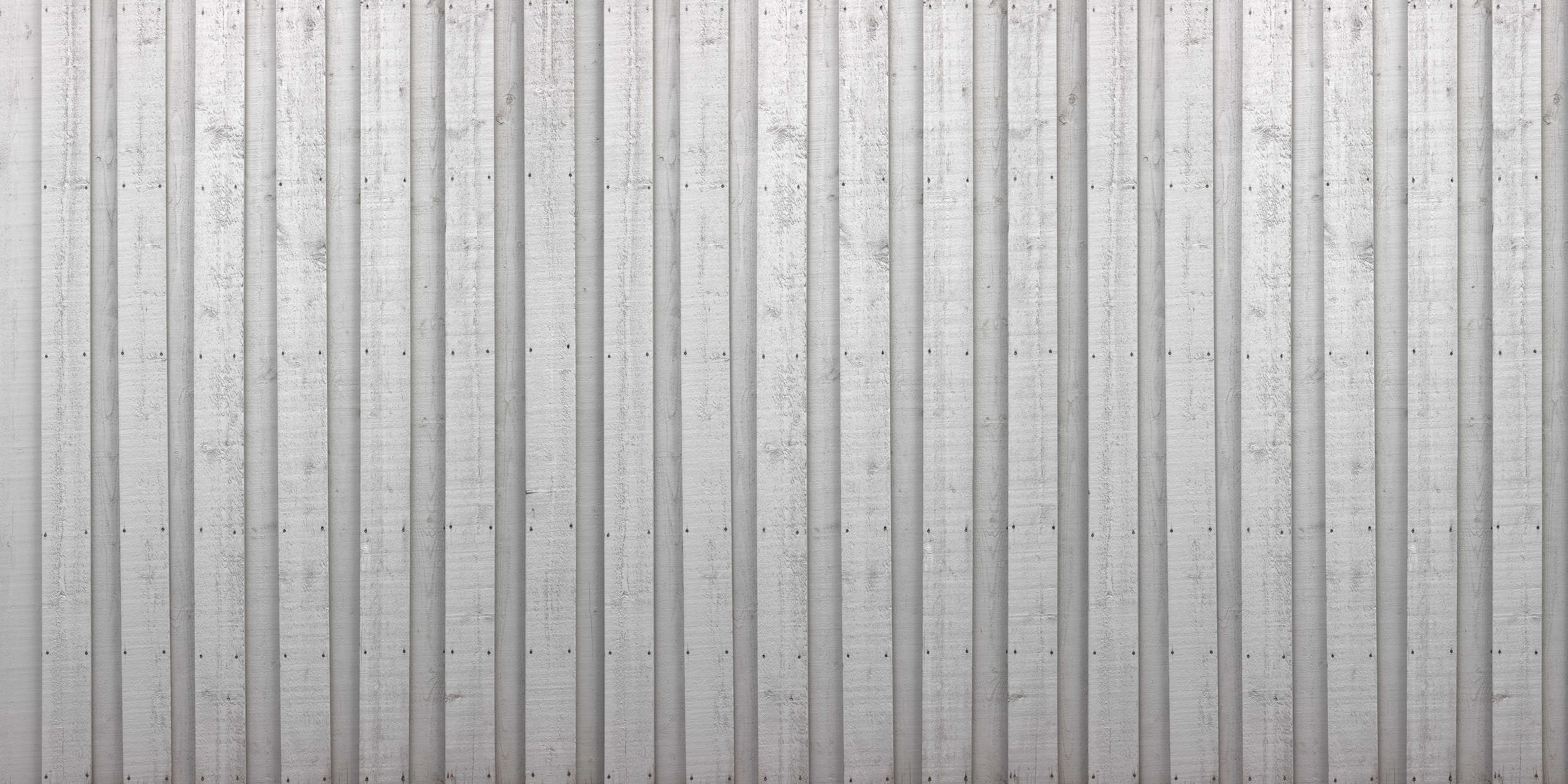             Holzstruktur Vliestapete in 3D Fotooptik – Wanddesign im Waldhaus Look – Grau, Weiß
        