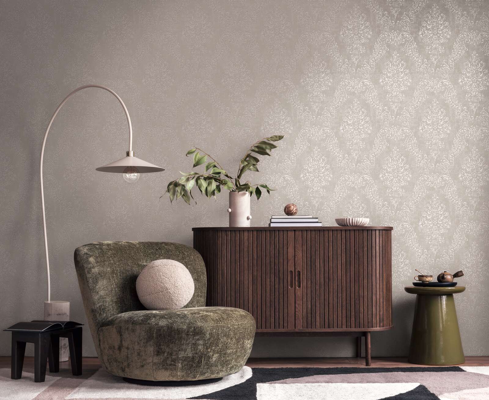             Elegant barok behang met ornamenten in vintage look - beige, grijs
        