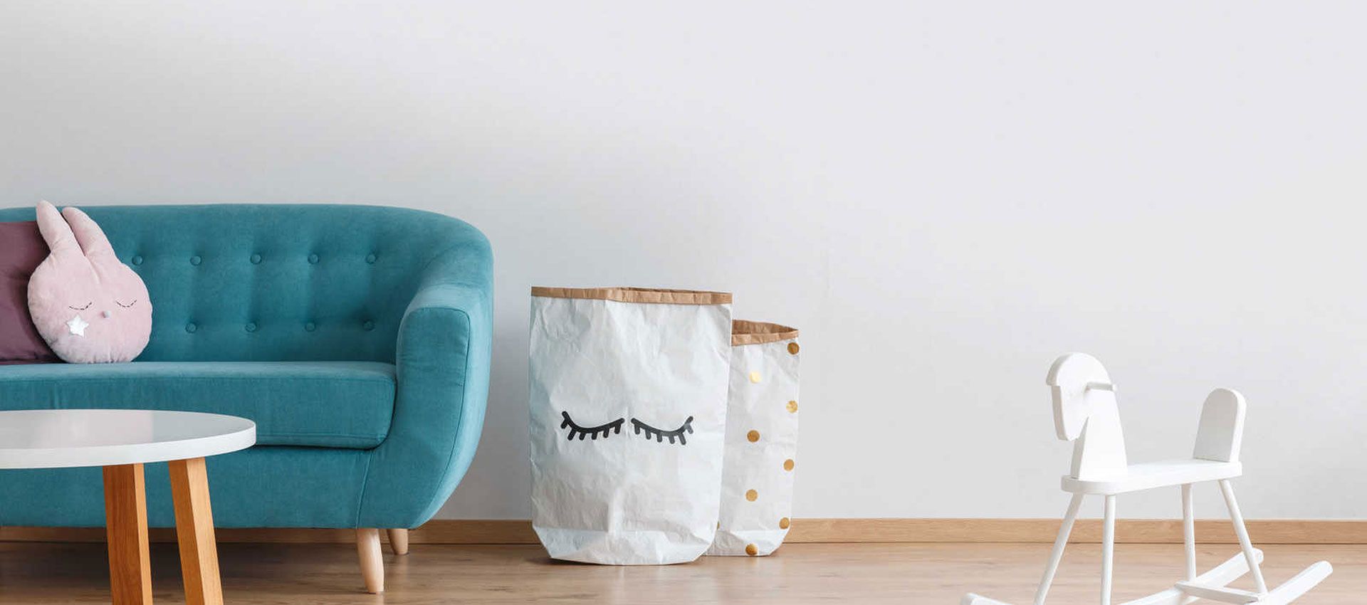 Smooth-Wall-Painting-Fleece-Article-953131-Living-Room-Kids-Room