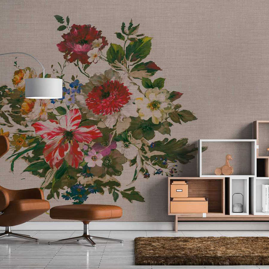 floral mural, Blumenwand, Wohnzimmer, braune Lederstuhl, Aufbewahrungsschränke