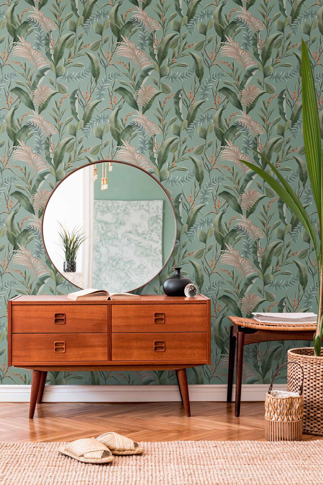             Dschungeltapete im floralen Stil mit Blättern strukturiert matt – Blau, Grün, Beige
        