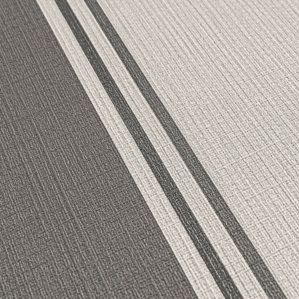             Klassische MICHALSKY Streifentapete in Textiloptik – Beige, Grau
        