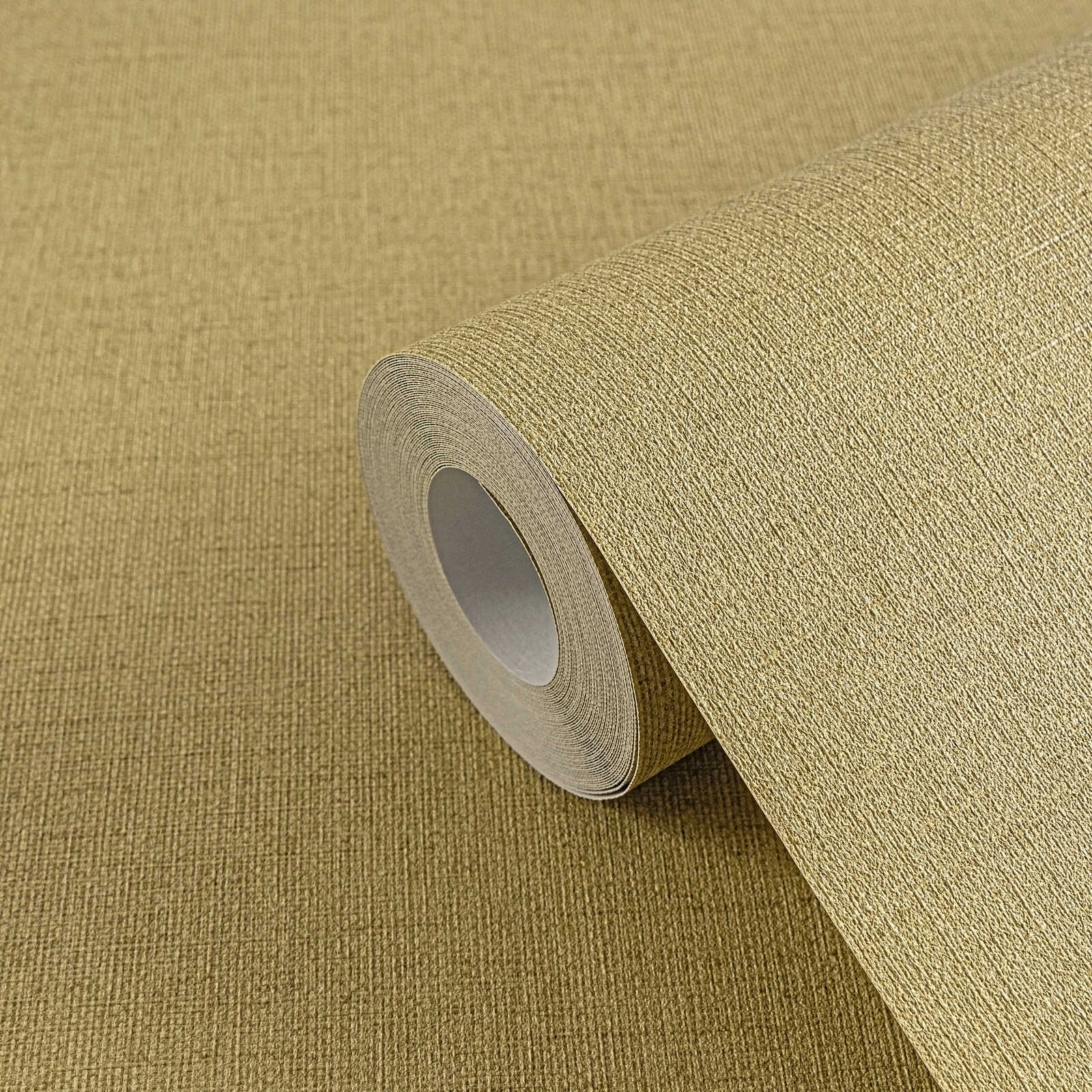 Unifarbende Vliestapete im Stoffdesign von MICHALSKY – Beige, Gold