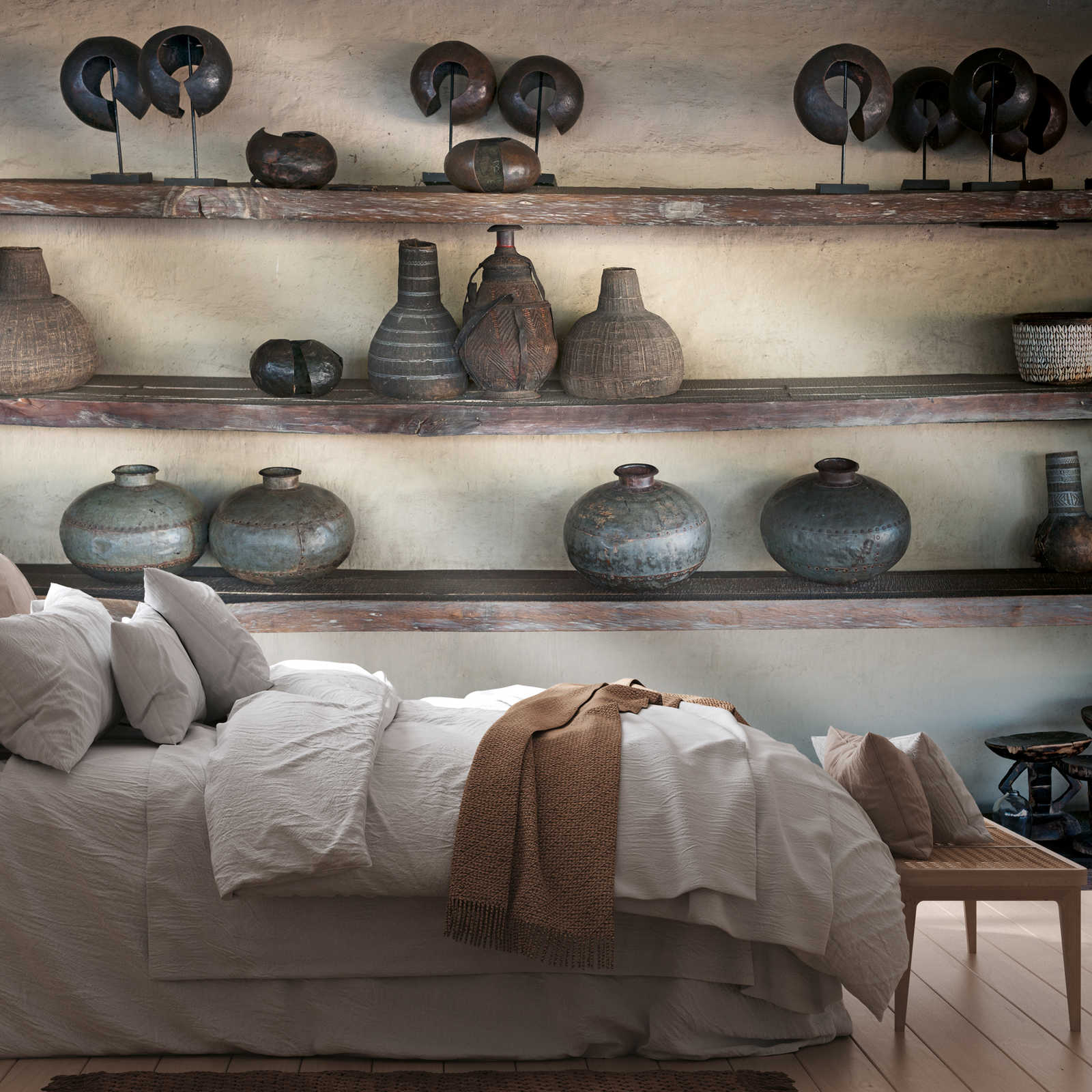 rustic_vessel_shelf, keramik pottery, erde_töne_vasen, leinen_bettwäsche, braun_strick_decke
