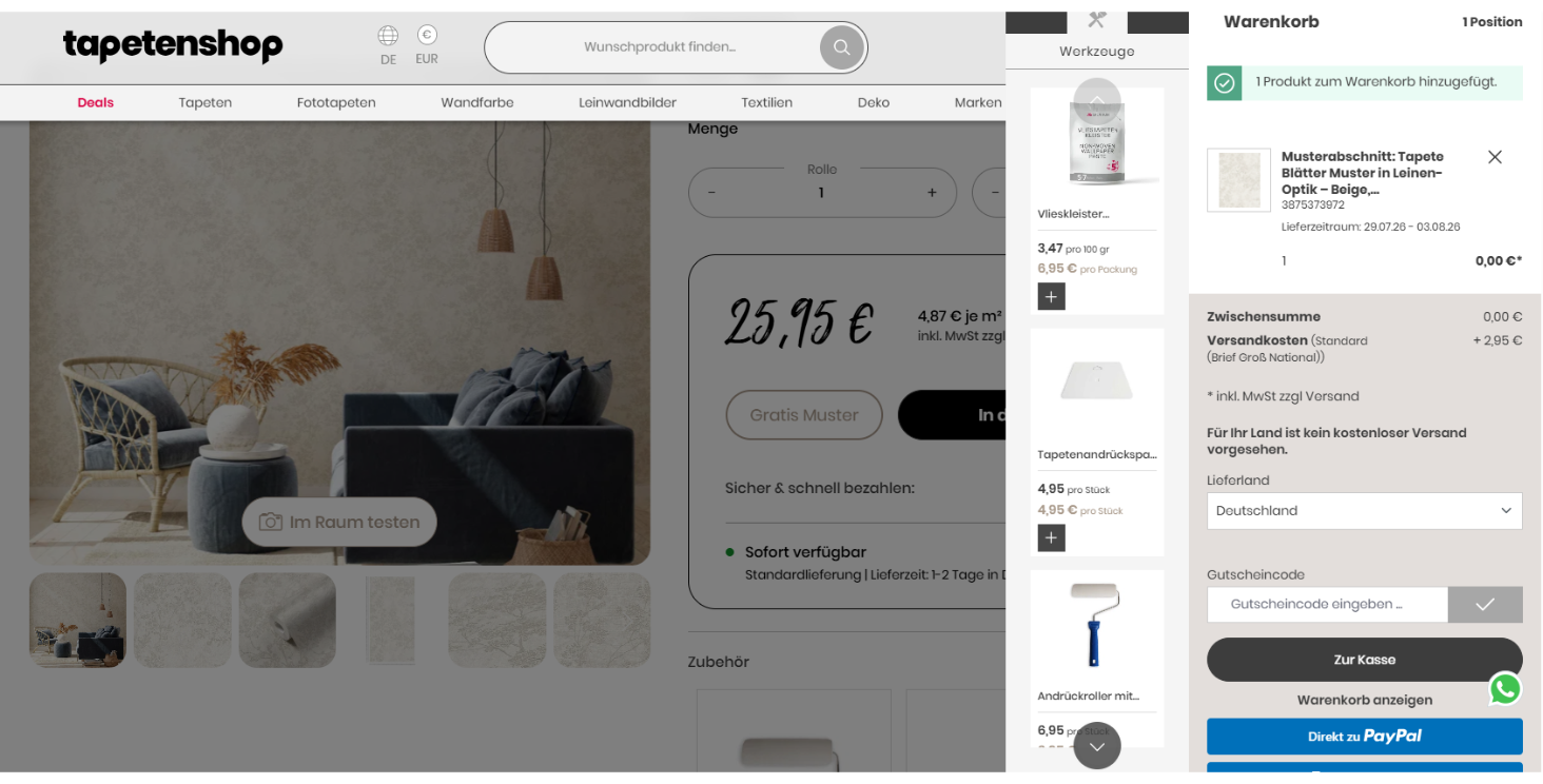 Sofa, Wohnzimmer, Beigefarbene Muster, Steinwand, hängende Lampe