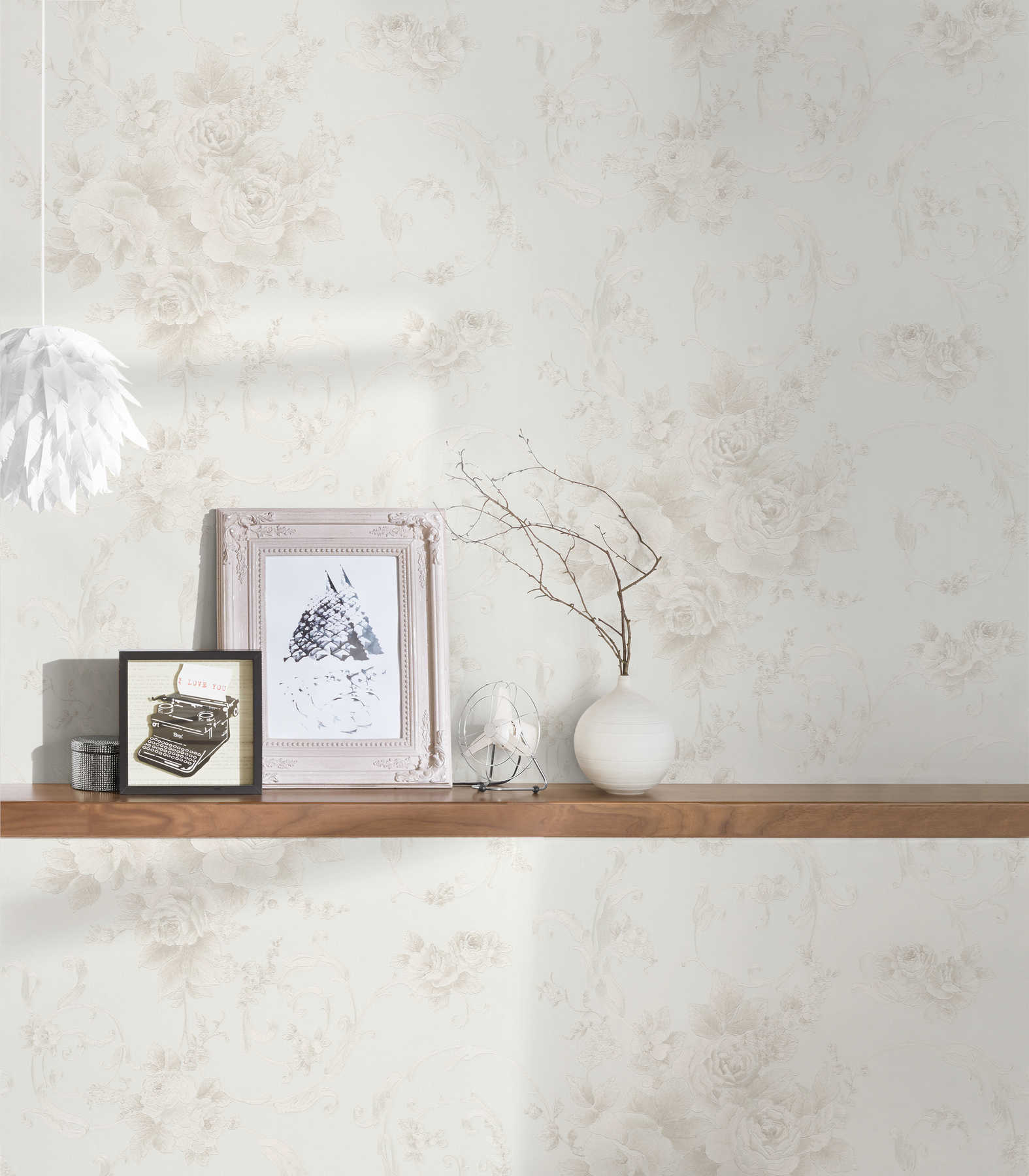             Rozenblaadjesbehang met metallic effect in landelijke stijl - grijs, brons, wit
        