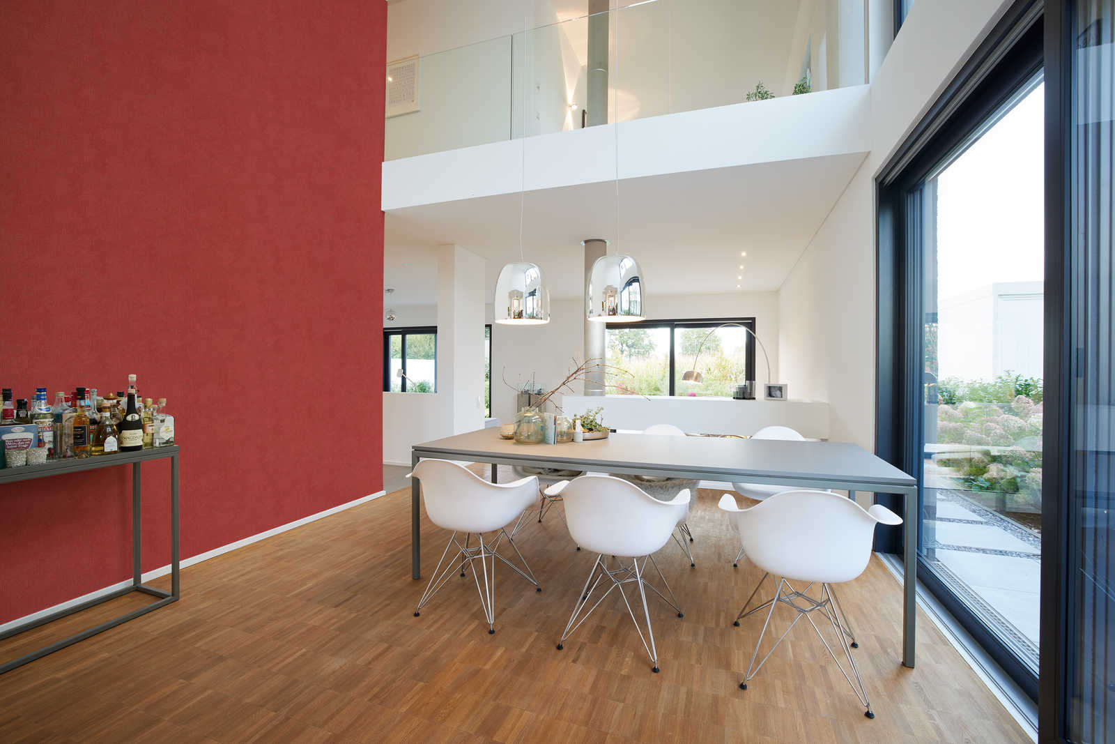             Rote Tapete golden Meliert mit Textiloptik – Metallic, Rot
        