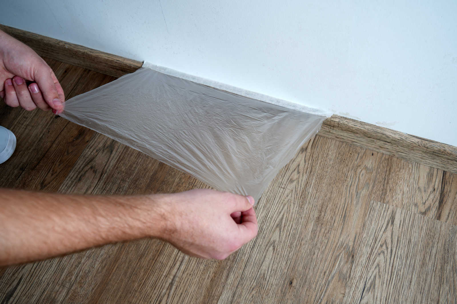 Abdeckfolie mit Kreppband 55cm x 20m
